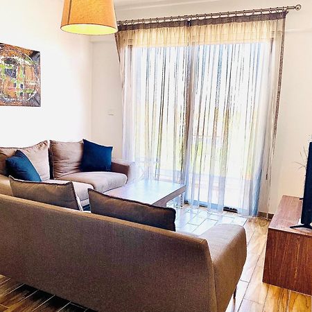 Bali Suites 404 Larnaca Dış mekan fotoğraf