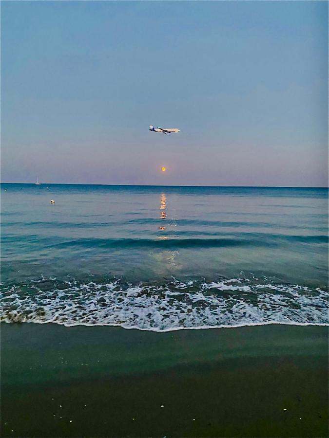 Bali Suites 404 Larnaca Dış mekan fotoğraf